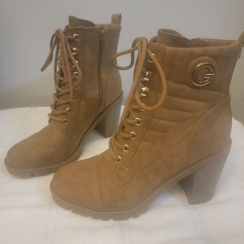 GBG Los Angeles Women's Lace Up Tan Boots with Gold Embellishments, Sz 8 M